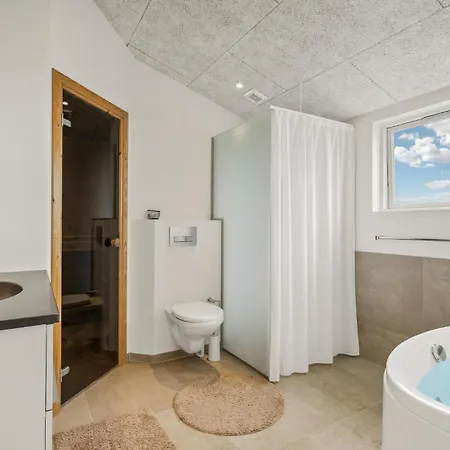 Dom wakacyjny 4 Bedroom In