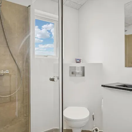 Дом отдыха 4 Bedroom In Хадерслев